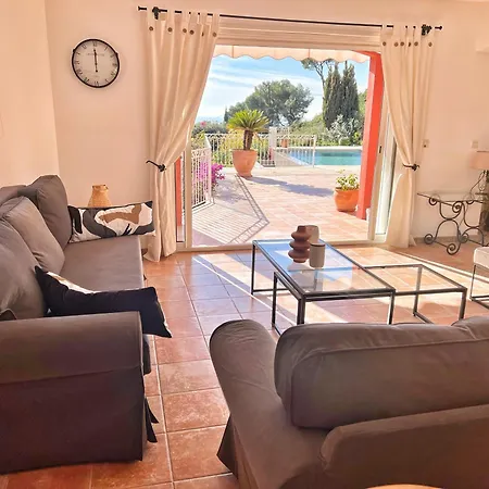 Avec Piscine, Vue Mer, Climatisee Proche Bandol Villa *