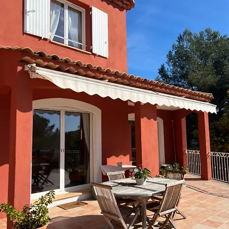 Villa Avec Piscine, Vue Mer, Climatisee Proche Bandol